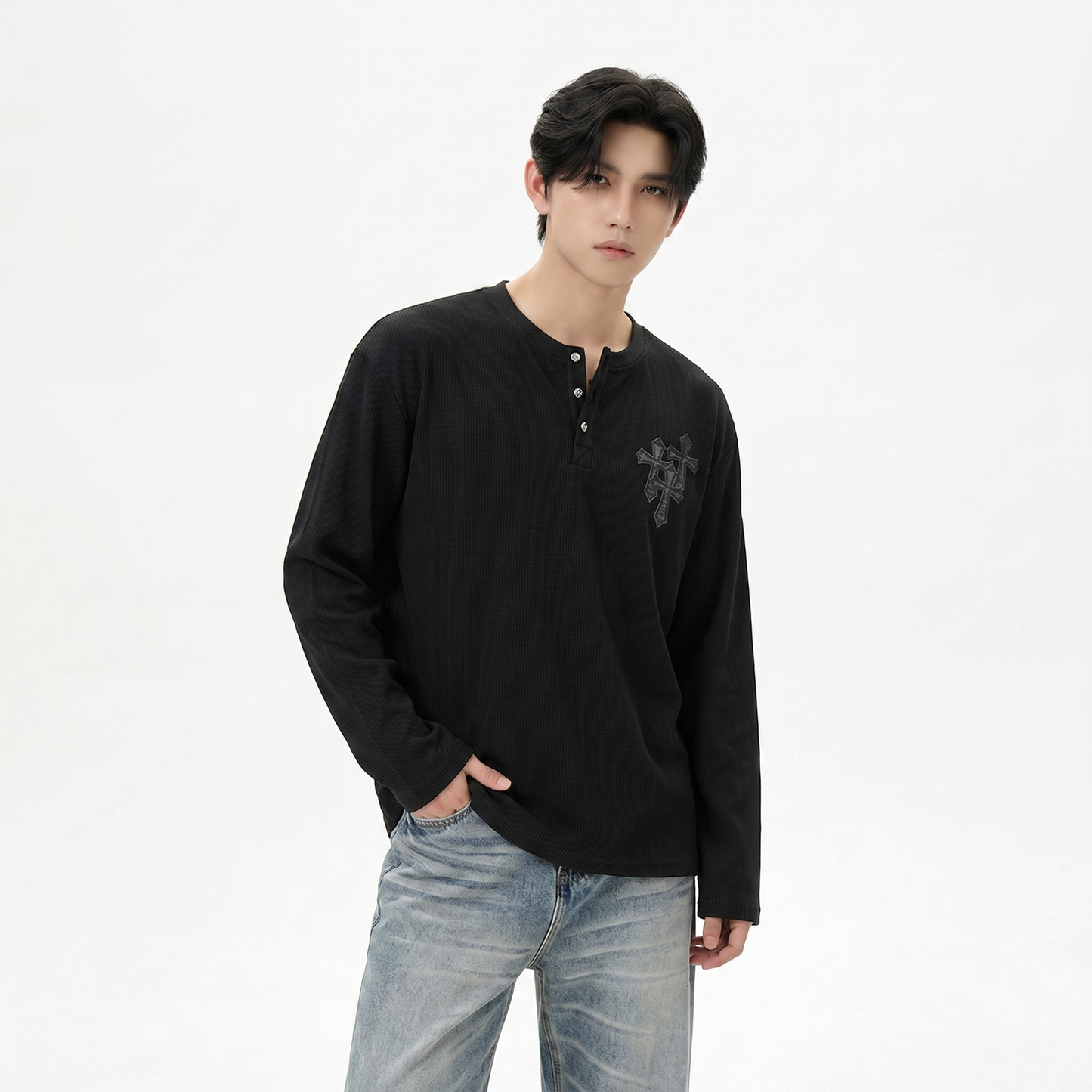 クロスロゴ　ヘンリーネックロングサーマルTシャツ　BL1179